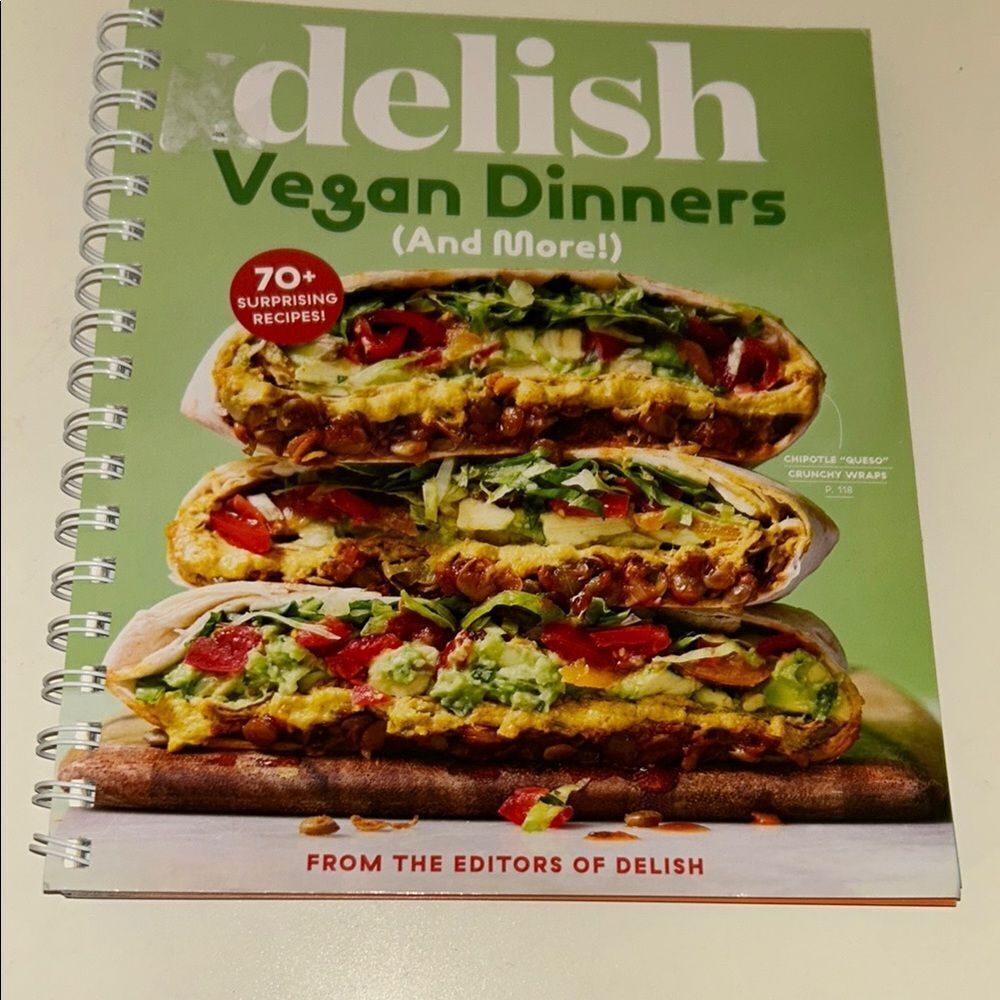 Vegan Dinners Cookbook - Green Cover 2021